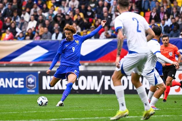 Hugo Ekitike ( 9 - France ) during the European U21, U 21 Championship 2025 match between France and Bosnia and Herzegovina at MMArena on September 10, 2024 in Le Mans, France. ( Photo by federico pestellini panoramic ) - FOOTBALL : France vs Bosnie Espoirs - Le Mans - 10 09 2024 FedericoPestellini Panoramic 