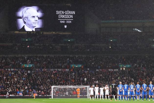 Sport Bilder des Tages England v Finland 10 September 2024, London - UEFA Nations League - Group F - England v Finland - Both teams stand for a minute applause in memory of Sven Goran Eriksson - Photo: Jacques Feeney Offside. London UK Copyright: xJacquesxFeeneyx xOffsidexOffside