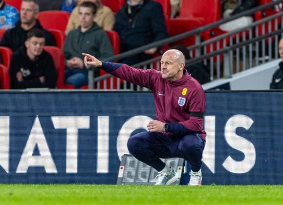 (240911) -- LONDON, Sept. 11, 2024 -- England s interim head coach Lee Carsley gestures during the UEFA Nations League Group B2 match between England and Finland in London, Britain, Sept. 10, 2024. (SP)BRITAIN-LONDON-UEFA NATIONS LEAGUE-ENGLAND VS FINLAND LixYing 