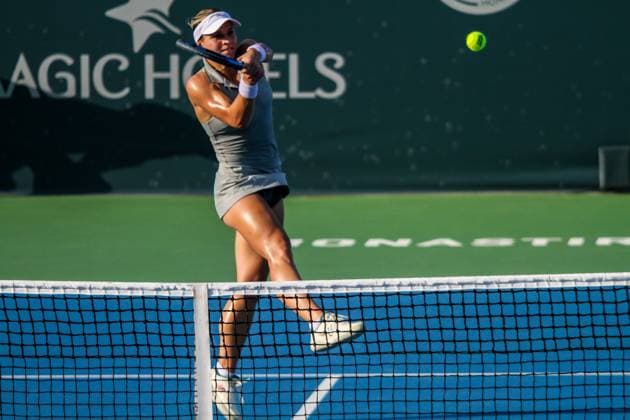 September 11, 2024, Monastir, Monastir Governorate, Tunisia: Monastir, Tunisia. 10 September 2024. Jana Fett of Croatia plays against Sara Sorribes Tormo of Spain at the Jasmin Open in Monastir, Tunisia. The women s professional tennis tournament is taking place at the Magic Hotel Skanes in Monastir between 9 and 15 September 2024 Monastir Tunisia - ZUMAd99_ 20240911_zap_d99_027 Copyright: xHasanxMradx