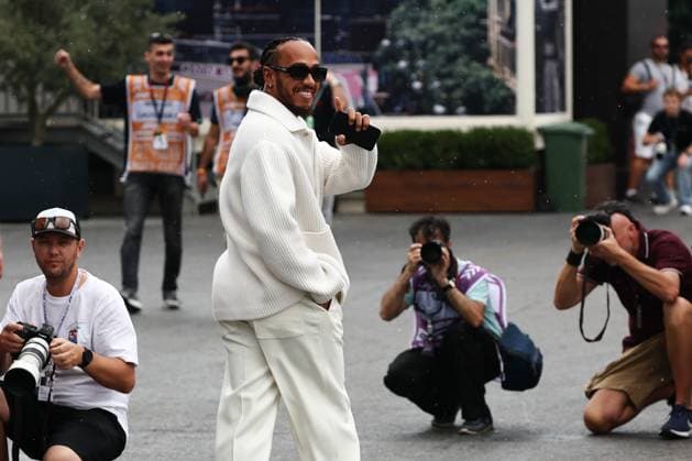 F1 Grand Prix Of Azerbaijan 2024 Practice 1 Lewis Hamilton of Mercedes before first practice ahead of the Formula 1 Grand Prix of Azerbaijan at Baku City Circuit in Baku, Azerbaijan on September 13, 2024. Baku Azerbaijan  Copyright: xJakubxPorzyckix originalFilename:porzycki-f1grandp240913_np867.jpg