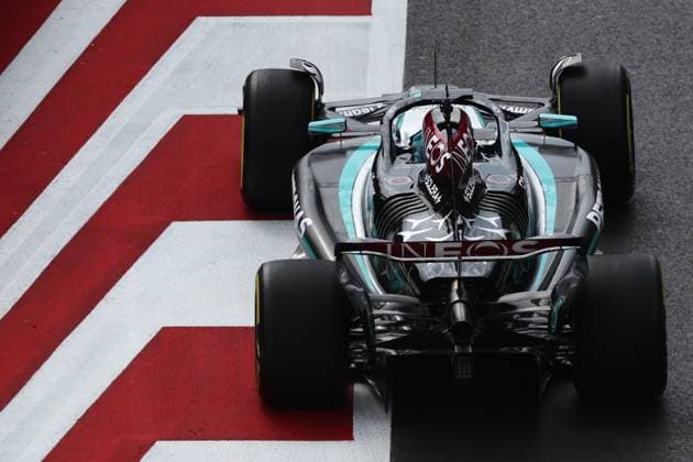F1 Grand Prix Of Azerbaijan 2024 Practice 1 And Practice 2 George Russell of Mercedes during first practice ahead of the Formula 1 Grand Prix of Azerbaijan at Baku City Circuit in Baku, Azerbaijan on September 13, 2024. Baku Azerbaijan  Copyright: xJakubxPorzyckix originalFilename:porzycki-f1grandp240913_npDdw.jpg
