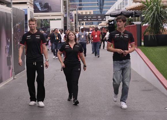 FORMULA 1 QATAR AIRWAYS AZERBAIJAN GRAND PRIX 2024 14.09.2024, Baku City Circuit , Baku, FORMULA 1 QATAR AIRWAYS AZERBAIJAN GRAND PRIX 2024 ,im Bild Nico Hülkenberg (DEU), MoneyGram Haas F1 Team, Oliver Bearman (GBR)