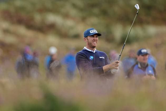 2024 Amgen Irish Open, Royal County Down, Newcastle, Northern Ireland 14 9 2024 SÃ SÃ amus Power hits a shot from the rough on the 8th 14 9 2024  Copyright: x INPHO BenxBradyx BB4_7585