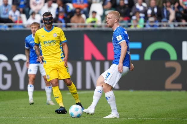Kai Klefisch (SV Darmstadt 98, 17) - 14.09.2024 2. Bundesliga, Saison 24 25: SV Darmstadt 98 vs Eintracht Braunschweig, Stadion am Boellenfalltor, emonline, emspor,