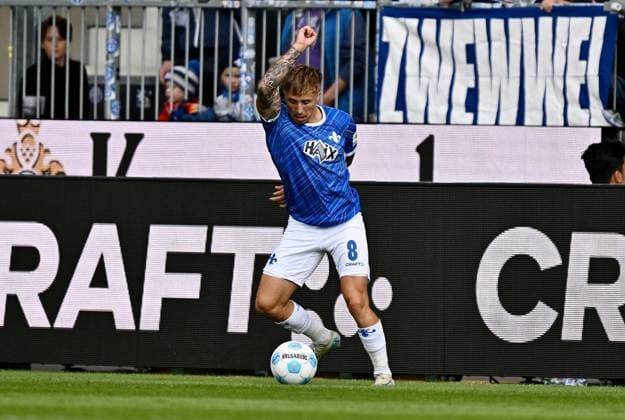 14.09.2024, xfux, Fussball 2.Bundesliga, SV Darmstadt 98 - Eintracht Braunschweig, v.l. Luca Marseiler (SV Darmstadt 98) FREISTELLER (DFL DFB REGULATIONS PROHIBIT ANY USE OF PHOTOGRAPHS as IMAGE SEQUENCES and or QUASI-VIDEO. Eine Lizenzierung des Lichtbildwerkes an und oder durch den SV Darmstadt 1898 e.V. sowie Tochterunternehmen ist nicht gestattet. No release of or sale to SV Darmstadt 1898 e.V.)) Darmstadt