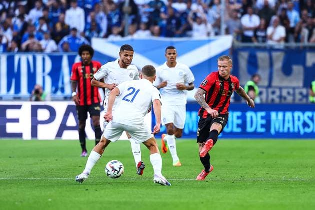 14th September 2024 - LIGUE 1 MCDONALDS - STAGE 4 - SEASON 2024 2025 - OLYMPIQUE DE MARSEILLE vs OGC NICE - ORANGE VELODROME bard (melvin) in action against harit (amine) MARSEILLE FRANCE Copyright: xSPORTPIXPRESSx xFREDxPORCUx