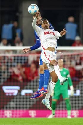 14.09.2024, 2. Fußball Bundesliga, 1. FC Köln - 1. FC Magdeburg, RheinEnergieSTADION, Saison 2024 2025: Zweikampf Kopfball Kopfballduell Bryan Teixeira (1.FC Magdeburg 8) gegen Damion Downs (1.FC Köln 42) DFB regulations prohibit any use of photographs as image sequences and or quasi-video. Nordrhein-Westfalen Deutschland