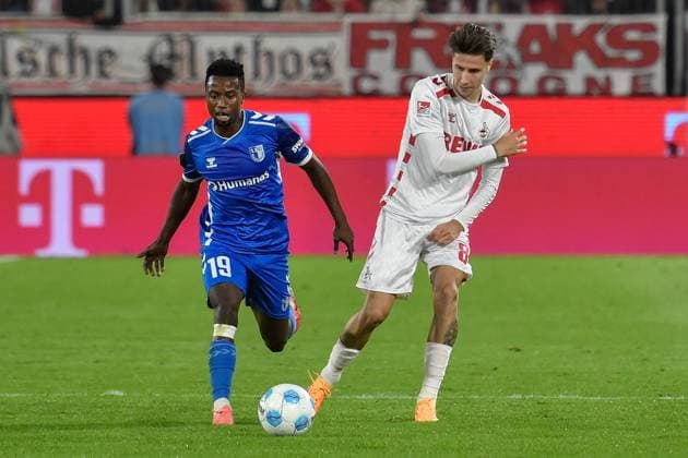 v. li. im Zweikampf Lubambo Musonda (Magdeburg 19) Denis Huseinbasic (Koeln 8) 14.09.2024 Fussball 1. FC Koeln vs 1. FC Magdeburg, Rheinenergiestadion, Koeln, DFB DFL REGULATIONS PROHIBIT ANY USE OF PHOTOGRAPHS AS IMAGE SEQUENCES AND OR QUASI-VIDEO NRW Germany