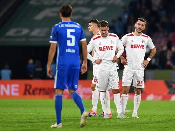 14.09.2024, Cologne, Germany, RheinEnergieStadion, 1. FC Köln vs 1. FC Magdeburg - 2. Bundesliga, Eric Martel (1. FC Koeln), Luca Waldschmidt (1. FC Koeln) und Sargis Adamyan (1. FC Koeln) enttaeuscht (Foto Ralf Treese) DFB DFL REGULATIONS PROHIBIT ANY USE OF PHOTOGRAPHS AS IMAGE SEQUENCES AND OR QUASI-VIDEO. Cologne RheinEnergieStadion North Rhine-Westphalia Germany