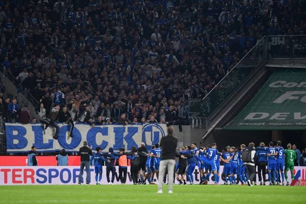 Spieler und Fans Magdeburg Jubel, jubelt, jubeln waehrend des Spiels der 2. Bundesliga zwischen 1. FC Köln und 1. FC Magdeburg im RheinEnergieStadion am 14. September 2024 in Köln, Deutschland. (Foto von Ralf Treese DeFodi Images) +++ Spieler und Fans Magdeburg celebrate, celebrates, celebrating during the 2. Bundesliga match between 1. FC Köln and 1. FC Magdeburg at RheinEnergieStadion on September 14, 2024 in Cologne, Germany. (Photo by Ralf Treese DeFodi Images) DFB DFL REGULATIONS PROHIBIT ANY USE OF PHOTOGRAPHS AS IMAGE SEQUENCES AND OR QUASI-VIDEO. Defodi-521_KOEFCM20240914_032