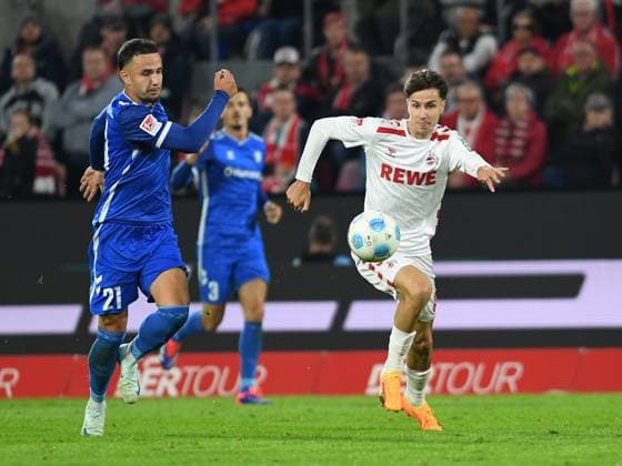 Falko Michel (1. FC Magdeburg) und Denis Huseinbasic (1. FC Koeln) im Zweikampf waehrend des Spiels der 2. Bundesliga zwischen 1. FC Köln und 1. FC Magdeburg im RheinEnergieStadion am 14. September 2024 in Köln, Deutschland. (Foto von Ralf Treese DeFodi Images) +++ Falko Michel (1. FC Magdeburg) und Denis Huseinbasic (1. FC Koeln) battle for the ball during the 2. Bundesliga match between 1. FC Köln and 1. FC Magdeburg at RheinEnergieStadion on September 14, 2024 in Cologne, Germany. (Photo by Ralf Treese DeFodi Images) DFB DFL REGULATIONS PROHIBIT ANY USE OF PHOTOGRAPHS AS IMAGE SEQUENCES AND OR QUASI-VIDEO. Defodi-521_KOEFCM20240914_076