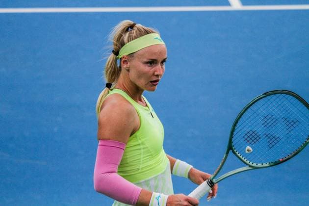 September 14, 2024, Monastir, Monastir Governorate, Tunisia: Monastir, Tunisia. 14 September 2024. Lucia Bronzetti of Italy plays against Rebecca Sramkova of Slovakia at the Jasmin Open Semi Final in Monastir, Tunisia. The women s professional tennis tournament is taking place at the Magic Hotel Skanes in Monastir between 9 and 15 September 2024 Monastir Tunisia - ZUMAd99_ 0762514368st Copyright: xHasanxMradx