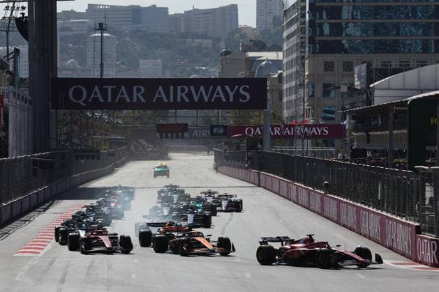 F1 Grand Prix Of Azerbaijan 2024 Start of the Formula 1 Grand Prix of Azerbaijan at Baku City Circuit in Baku, Azerbaijan on September 15, 2024. Baku Azerbaijan  Copyright: xJakubxPorzyckix originalFilename:porzycki-f1grandp240915_npT3J.jpg