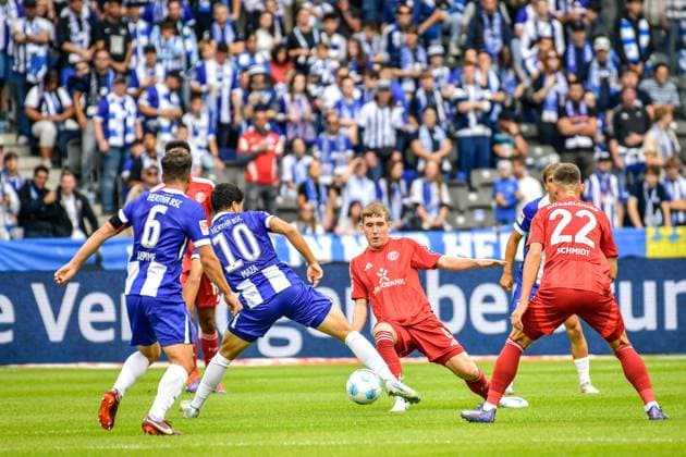 15.09.2024, xlakx, Fussball 2.Bundesliga, Hertha BSC Berlin - Fortuna Düsseldorf emspor, v.l. Ibrahim Maza (Hertha BSC 10),Isak Bergmann Johannesson (Fortuna Düsseldorf 8),Zweikampf, Duell, Kampf, tackle (DFL DFB REGULATIONS PROHIBIT ANY USE OF PHOTOGRAPHS as IMAGE SEQUENCES and or QUASI-VIDEO) Daniel Lakomski Jan Huebner Berlin
