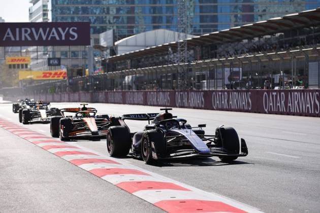 23 ALBON Alexander (tha), Williams Racing FW45, action during the Formula 1 Azerbaijan Grand Prix 2024, 17th round of the 2024 Formula One World Championship, WM, Weltmeisterschaft from September 13 to 15, 2024 on the Baku City Circuit, in Baku, Azerbaijan - F1 - AZERBAIJAN GRAND PRIX 2024 DPPI Panoramic  240915_R17_AZERBAIJAN_DP_EA012035