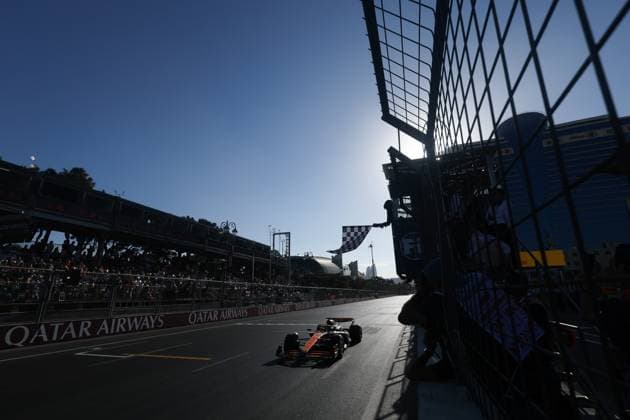 Sport Themen der Woche KW37 81 PIASTRI Oscar (aus), McLaren F1 Team MCL38, action during the Formula 1 Azerbaijan Grand Prix 2024, 17th round of the 2024 Formula One World Championship, WM, Weltmeisterschaft from September 13 to 15, 2024 on the Baku City Circuit, in Baku, Azerbaijan - F1 - AZERBAIJAN GRAND PRIX 2024 DPPI Panoramic  240915_R17_AZERBAIJAN_DP_0I7A0749