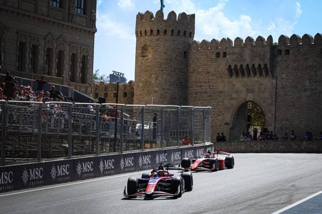 22 VERSCHOOR Richard (nld), Trident, Dallara F2 2024, action, 04 ANTONELLI Andrea Kimi (ita), Prema Racing, Dallara F2 2024, action during the 12th round of the 2024 FIA Formula 2 Championship from September 13 to 15, 2024 on the Baku City Circuit, in Baku, Azerbaijan - AUTO - FORMULA 2 2024 - BAKU DPPI Panoramic BAK_F2_R12_NB-8980