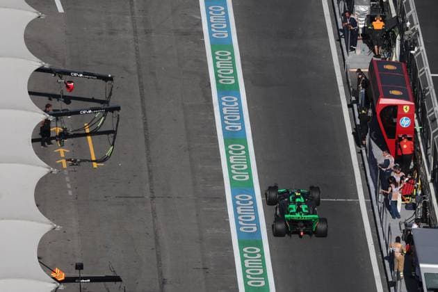 F1 Grand Prix Of Azerbaijan 2024 Zhou Guanyu of Kick Sauber during the Formula 1 Grand Prix of Azerbaijan at Baku City Circuit in Baku, Azerbaijan on September 15, 2024. Baku Azerbaijan  Copyright: xJakubxPorzyckix originalFilename:porzycki-f1grandp240915_npO6Z.jpg