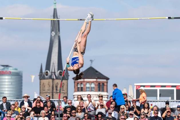 Bilder des Jahres 2024, Sport 09 September Sport Themen der Woche KW37 Sport Bilder des Tages FLIGHT CIRCUS Düsseldorf; 15.09.2024 FLIGHT CIRCUS Düsseldorf am 15.09.2024, Düsseldorf. - *** FLIGHT CIRCUS Düsseldorf 15 09 2024 FLIGHT CIRCUS Düsseldorf on 15 09 2024, Düsseldorf Copyright: xBEAUTIFULxSPORTS KennyxBeelex