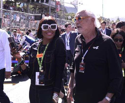 Sport Bilder des Tages FORMULA 1 QATAR AIRWAYS AZERBAIJAN GRAND PRIX 2024 15.09.2024, Baku City Circuit , Baku, FORMULA 1 QATAR AIRWAYS AZERBAIJAN GRAND PRIX 2024 ,im Bild Model Naomi Campbell, Flavio Briatore (Alpine)