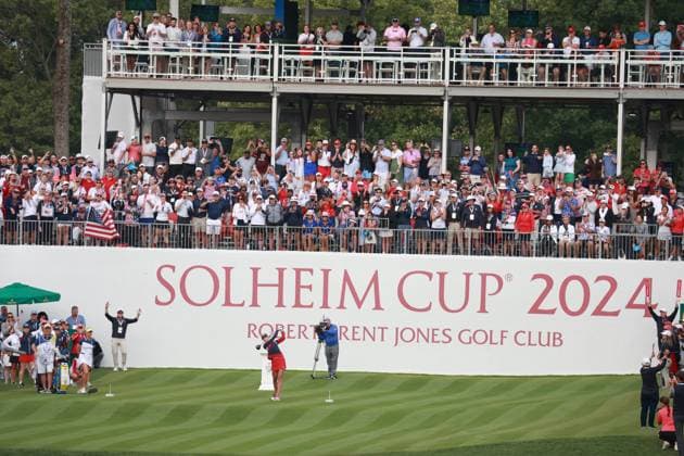 GAINESVILLE, VA - SEPTEMBER 15: USA golfer Nelly Korda plays her tee shot on the first hole during the Sunday Singles at the 2024 Solheim Cup on September 15, 2024, at the Robert Trent Jones Golf Club in Gainesville, Virginia. (Photo by Brian Spurlock Icon Sportswire) GOLF: SEP 15 Solheim Cup EDITORIAL USE ONLY Icon2409151