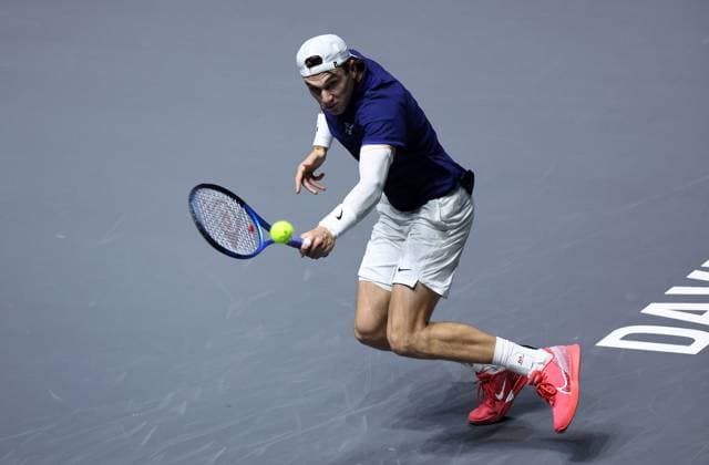 Tennis, Davis Cup, Großbritannien - Kanada Jack Draper of GB in action Davis Cup Group Stage Finals 2024, Day Six, AO Arena, Manchester, UK - 15 Sep 2024  Copyright: xEllaxLing Shutterstockx 14713349dh