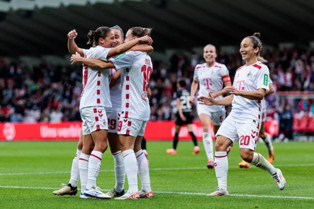 GOOGLE PIXEL Frauen Bundesliga: 1. FC Köln - SGS Essen; 15.09.2024 Jubel zum 1:0 durch Dora Zeller (1. FC Köln, 19) GOOGLE PIXEL Frauen Bundesliga, 1. FC Köln - SGS Essen, Köln, Franz-Kremer-Stadion am 15.09.2024 DFB REGULATIONS PROHIBIT ANY USE OF PHOTOGRAPHS AS IMAGE SEQUENCES AND OR QUASI-VIDEO. Copyright: xBEAUTIFULxSPORTS Wunderlx