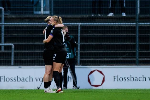 GOOGLE PIXEL Frauen Bundesliga: 1. FC Köln - SGS Essen; 15.09.2024 Jubel zum 1:1 durch Annalena Rieke (SGS Essen, 17) GOOGLE PIXEL Frauen Bundesliga, 1. FC Köln - SGS Essen, Köln, Franz-Kremer-Stadion am 15.09.2024 DFB REGULATIONS PROHIBIT ANY USE OF PHOTOGRAPHS AS IMAGE SEQUENCES AND OR QUASI-VIDEO. Copyright: xBEAUTIFULxSPORTS Wunderlx