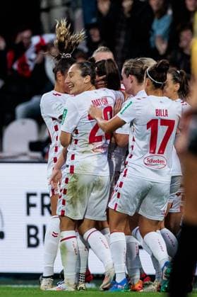 GOOGLE PIXEL Frauen Bundesliga: 1. FC Köln - SGS Essen; 15.09.2024 Jubel zum 2:1 durch Adriana Achcinska (1. FC Köln, 9) GOOGLE PIXEL Frauen Bundesliga, 1. FC Köln - SGS Essen, Köln, Franz-Kremer-Stadion am 15.09.2024 DFB REGULATIONS PROHIBIT ANY USE OF PHOTOGRAPHS AS IMAGE SEQUENCES AND OR QUASI-VIDEO. Copyright: xBEAUTIFULxSPORTS Wunderlx