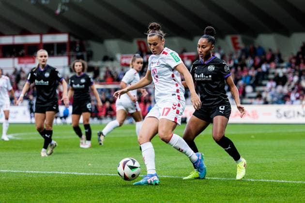 GOOGLE PIXEL Frauen Bundesliga: 1. FC Köln - SGS Essen; 15.09.2024 Zweikampf Nicole Billa (1. FC Köln, 17), Vanessa Fürst (SGS Essen, 8) GOOGLE PIXEL Frauen Bundesliga, 1. FC Köln - SGS Essen, Köln, Franz-Kremer-Stadion am 15.09.2024 DFB REGULATIONS PROHIBIT ANY USE OF PHOTOGRAPHS AS IMAGE SEQUENCES AND OR QUASI-VIDEO. Copyright: xBEAUTIFULxSPORTS Wunderlx