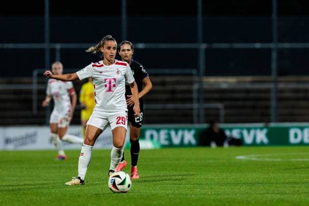 GOOGLE PIXEL Frauen Bundesliga: 1. FC Köln - SGS Essen; 15.09.2024 Vanessa Leimenstoll (1. FC Köln, 29) am Ball GOOGLE PIXEL Frauen Bundesliga, 1. FC Köln - SGS Essen, Köln, Franz-Kremer-Stadion am 15.09.2024 DFB REGULATIONS PROHIBIT ANY USE OF PHOTOGRAPHS AS IMAGE SEQUENCES AND OR QUASI-VIDEO. Copyright: xBEAUTIFULxSPORTS Wunderlx