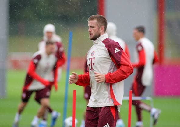 München, Deutschland 16. September 2024: Fussball, Herren, Saison 2024 2025, FC Bayern München, Säbener Strasse, Trainingsgelände, Abschlusstraining, Champions League Eric Dier (FC Bayern München) Kopf, Oberkörper bei strömenden Regen