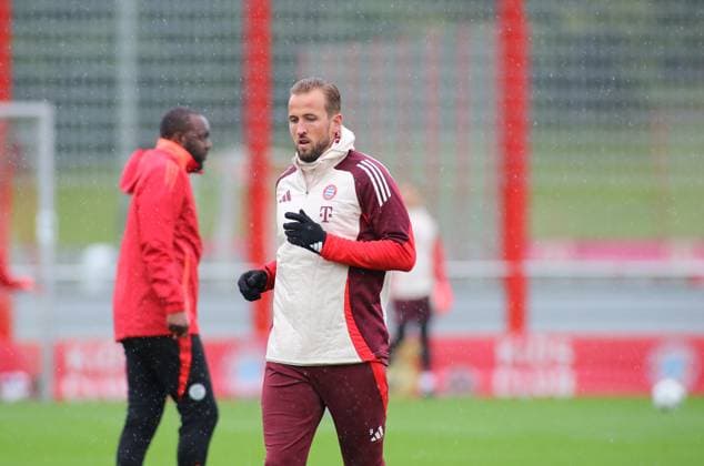 München, Deutschland 16. September 2024: Fussball, Herren, Saison 2024 2025, FC Bayern München, Säbener Strasse, Trainingsgelände, Abschlusstraining, Champions League Harry Kane (FC Bayern München) beim Laufen, Kopf, Oberkörper