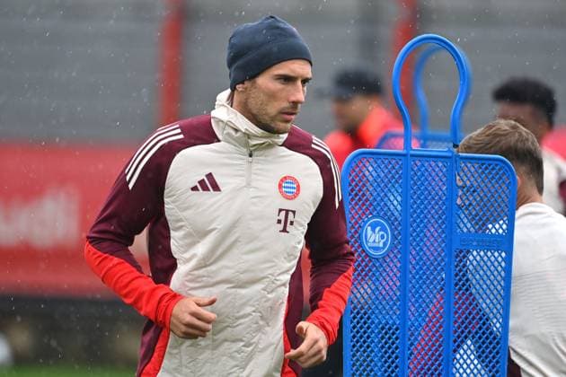 Leon GORETZKA (Bayern Muenchen), Aktion,Einzelbild,angeschnittenes Einzelmotiv,Halbfigur,halbe Figur. Abschlusstraining, Training am 16.09.2024 Fussball Champions League , FC Bayern Muenchen - GNK Dinamo Zagreb
