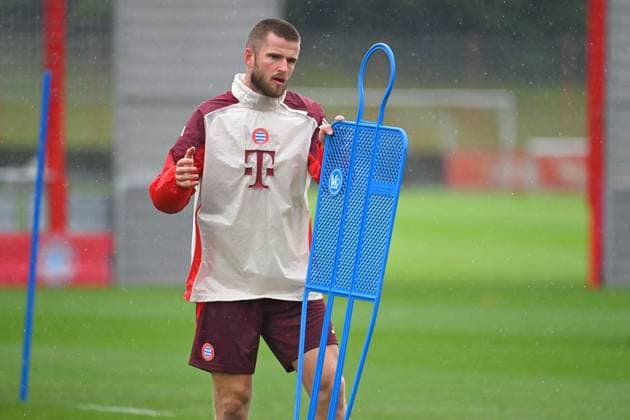 Eric DIER (Bayern Muenchen), Aktion,Einzelbild,angeschnittenes Einzelmotiv,Halbfigur,halbe Figur. Abschlusstraining, Training am 16.09.2024 Fussball Champions League , FC Bayern Muenchen - GNK Dinamo Zagreb