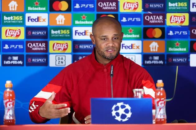 Fußball Champions League Internationale Pressekonferenz FC Bayern München am 16.09.2024 in der Säbener Straße in München Vincent Kompany ( Trainer Cheftrainer München )