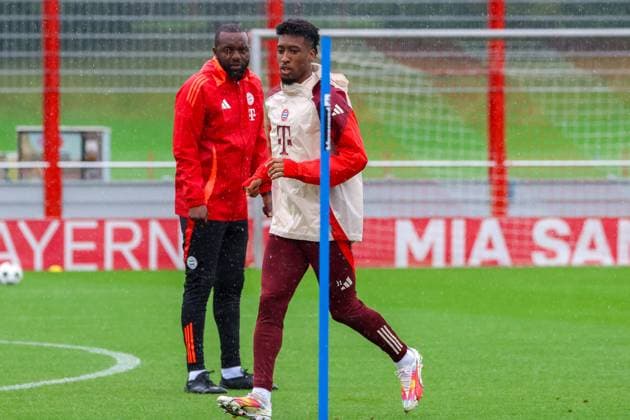 Kingsley Coman (FC Bayern Muenchen, 11) beim Training im Regen, Abschlusstraining, FC Bayern Muenchen, Fussball, UEFA Champions League, 1. Spieltag, Saison 24 25, 16.09.2024, Abschlusstraining, FC Bayern Muenchen, Fussball, UEFA Champions League, 1. Spieltag, Saison 24 25, 16.09.2024 Muenchen Copyright: xEibner-Pressefoto JennixMaulx EP_JML