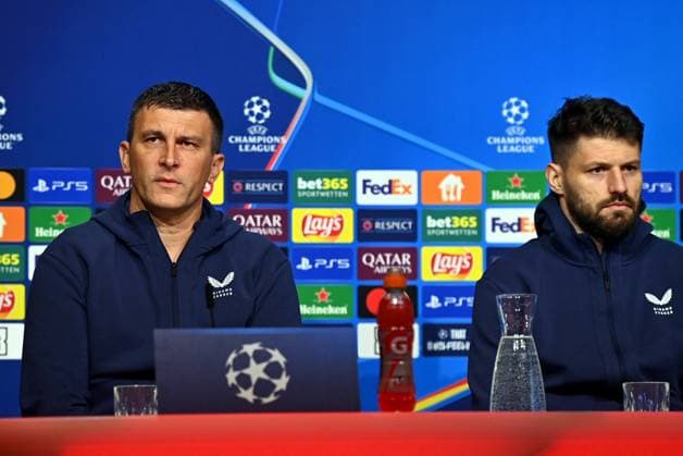 Munich, Germany, 160924. Allianz Arena. press conference, PK, Pressekonferenz of GNK Dinamo on the eve of the match of the 1st round of the UEFA Champions League against Bayern Munich. In the photo: Sergej Jakirovic, Bruno Petkovic. Photo: Ronald Gorsic CROPIX Copyright: xxRonaldxGorsicx press_dinamo7-160924