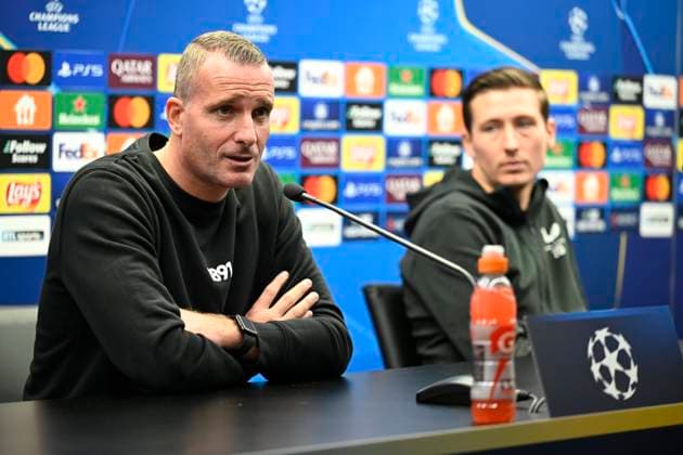 Sport Bilder des Tages Club Brugge v Borussia Dortmund - UEFA Champions League MD -1 WESTKAPELLE, BELGIUM - SEPTEMBER 17 : Hayen Nicky head coach of Club Brugge and Vanaken Hans midfielder of Club Brugge talking to the press during a press conference, PK, Pressekonferenz prior to the UEFA Champions League - League phase matchday 1 between Club Brugge and Borussia Dortmund at the Club Brugge training centre on September 17, 2024 in Westkapelle, Belgium , 17 09 2024 Westkapelle Belgium  Copyright: xNicoxVereeckenx