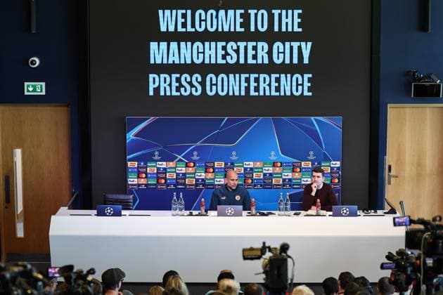 UEFA Champions League Manchester City v Inter Milan press conference, PK, Pressekonferenz Pep Guardiola manager of Manchester City speaks in the pre-match press conference during the UEFA Champions League Manchester City v Inter Milan Press conference at Etihad Stadium, Manchester, United Kingdom, 17th September 2024 (Photo by Mark Cosgrove News Images) Manchester Etihad Stadium Manchester United, ManU Kingdom Copyright: xMarkxCosgrove NewsxImagesx