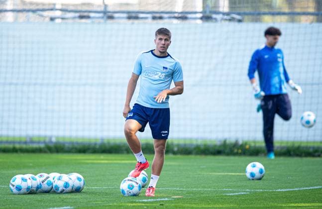 Fussball, Herren, Saison 2024 2025, 2. Bundesliga, Hertha BSC, Training, Gustav Christensen (Hertha BSC), 17.09. 2024,