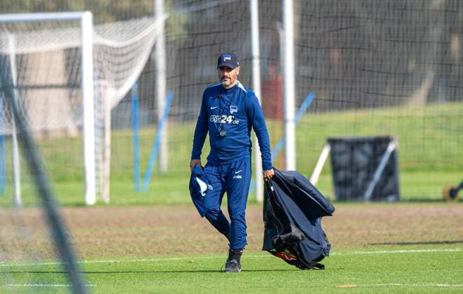 Fussball, Herren, Saison 2024 2025, 2. Bundesliga, Hertha BSC, Training, Trainer Cristian Fiel (Hertha BSC), 17.09. 2024,