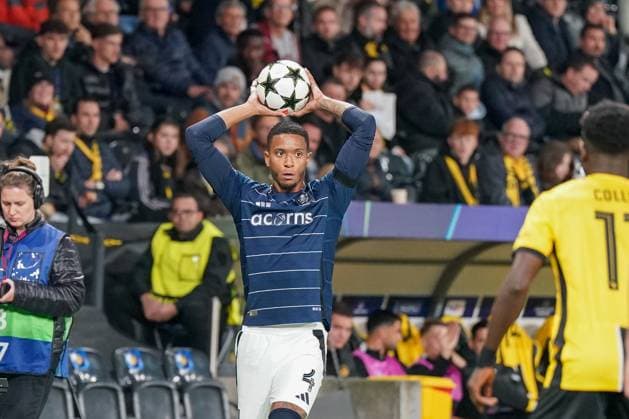 Fussball: Champions League 2024-2025, 1. Spieltag, YB BSC Young Boys Bern (SUI) vs. Aston Villa FC (GB) - Stadion Wankdorf (Bern): Ezri Konsa (Aston Villa, 04) Copyright: xJOERANxSTEINSIEKx