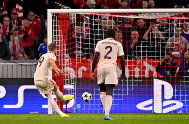 TOR zum 1:0 Elfmeter, Strafstoss Harry Kane FC Bayern Muenchen FCB (09) Torschuss Aktion Torchance FC Bayern Muenchen FCB vs GNK Dinamo Zagreb Spieltag 1 17.09.2024 DFL REGULATIONS PROHIBIT ANY USE OF PHOTOGRAPHS AS IMAGE SEQUENCES AND OR QUASI-VIDEO FC Bayern Muenchen FCB vs GNK Dinamo Zagreb