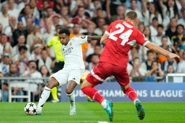 Real Madrid C.F. v VfB Stuttgart - UEFA Champions League 2024 25 League Phase MD1 Rodrygo Goes right winger of Real Madrid and Brazil shooting to goal during the UEFA Champions League 2024 25 League Phase MD1 match between Real Madrid C.F. and VfB Stuttgart at Estadio Santiago Bernabeu on September 17, 2024 in Madrid, Spain. Madrid Spain  Copyright: xJosexBretonx originalFilename:bretonhernandez-realmadr240917_npyxv.jpg