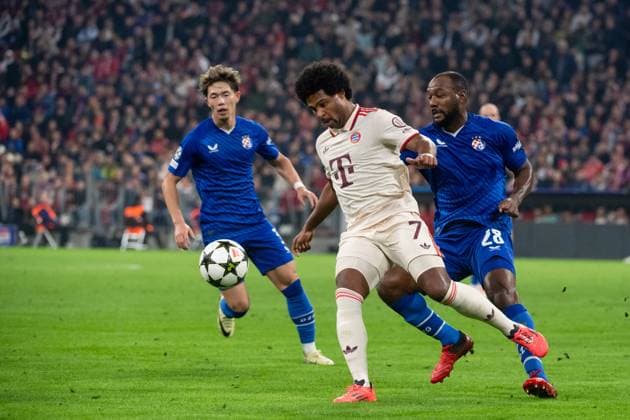 Serge Gnabry (FC Bayern Muenchen, 07) im Zweikampf mit Kevin Theophile-Catherine (GNK Dinamo, 28), GER, FC Bayern Muenchen vs. GNK Dinamo Zagreb, Fussball, Champions League, 1. Spieltag, Spielzeit 2024 2025, 17.09.2024 GER, FC Bayern Muenchen vs. GNK Dinamo Zagreb, Fussball, Champions League, 1. Spieltag, Spielzeit 2024 2025, 17.09.2024 Muenchen Copyright: xEibner-Pressefoto Memmlerx EP_MMR