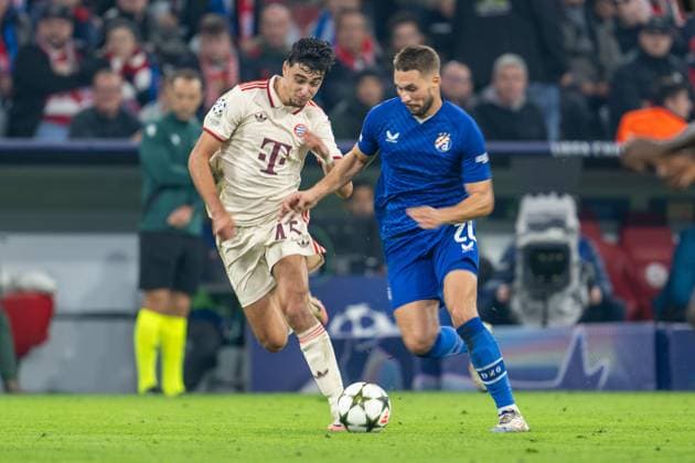 Aleksandar Pavlovic 45 (FC Bayern Muenchen), Stefan Ristovski 22 (GNK Dinamo Zagreb), FC Bayern Muenchen vs. GNK Dinamo Zagreb, Fussball, UEFA Champions League, 1. Spieltag, 17.09.2024 DFB regulations prohibit any use of photographs as image sequences and or quasi-video Muenchen Bayern Deutschland