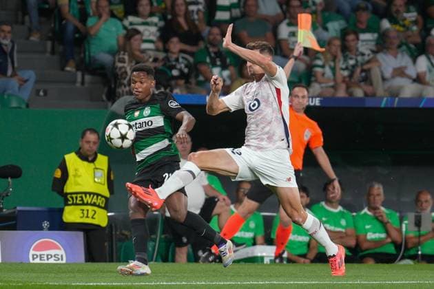 September 17, 2024, Lisbon, Portugal: Geny Catamo of Sporting CP (L) and Thomas Meunier of Lille OSC (R) in action during the UEFA Champions League phase first match between Sporting CP and Lillie OSC at Estadio Jose Alvalade. Final score: Sporting CP 2:0 Lille OSC Lisbon Portugal - ZUMAs197 20240917_aaa_s197_359 Copyright: xBrunoxdexCarvalhox