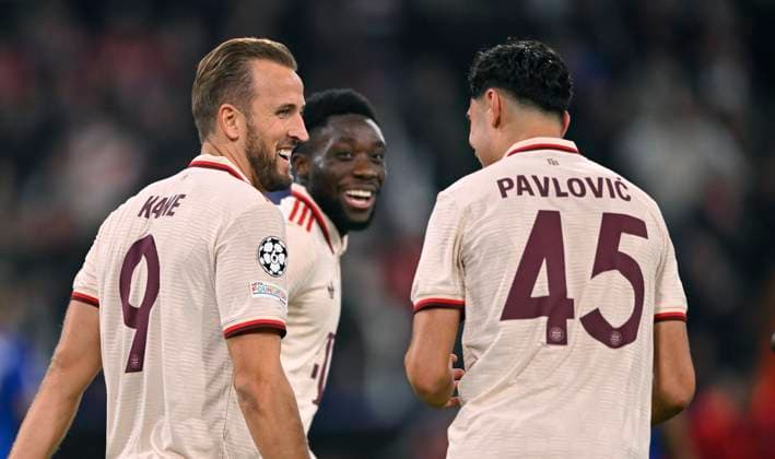 TOR zum 6: 2 Elfmeter, Strafstoss Harry Kane FC Bayern Muenchen FCB (09) Torjubel Gestik Geste Aleksandar Pavlovic FC Bayern Muenchen FCB (45) Alphonso Davies Bayern FC Muenchen FCB (19) FC Bayern Muenchen FCB vs GNK Dinamo Zagreb Spieltag 1 17.09.2024 DFL REGULATIONS PROHIBIT ANY USE OF PHOTOGRAPHS AS IMAGE SEQUENCES AND OR QUASI-VIDEO FC Bayern Muenchen FCB vs GNK Dinamo Zagreb